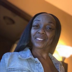 Meet your Posher, Janiah